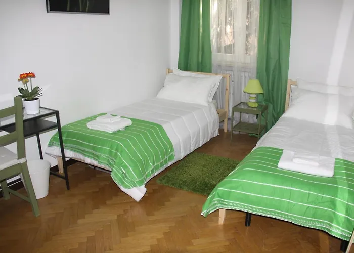 Lotus ベッド・アンド・ブレックファスト