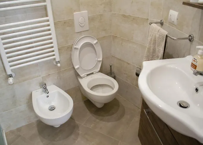 Warrest - Short Rent