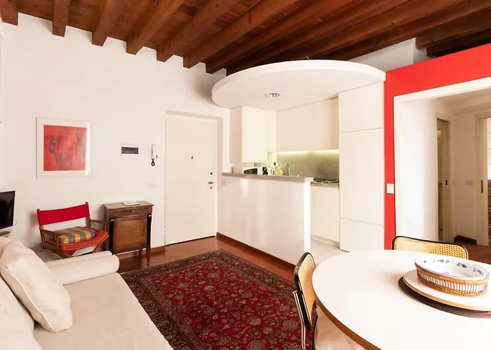 Apartment Anfiteatro In Brera