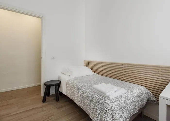 Up To - Residenze * Milaan