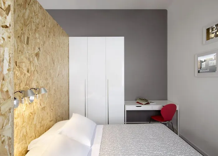 Up To - Residenze * Milaan