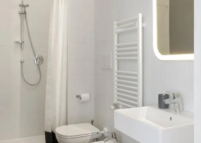 Up To - Residenze * Milaan