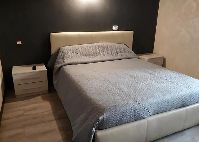 Sira House Милан