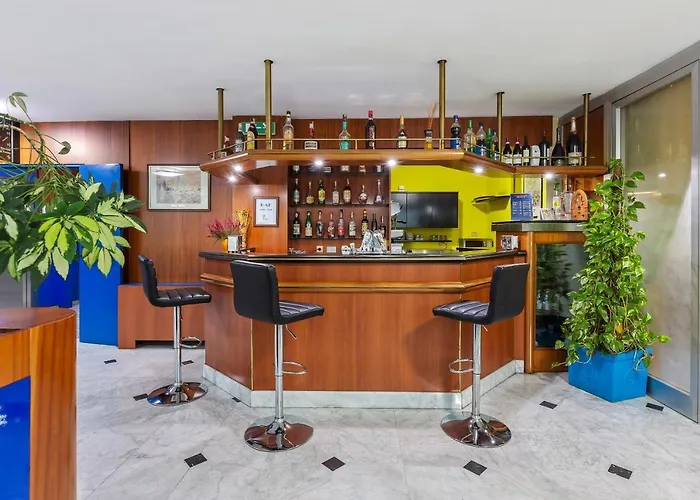 Ginosi Arizona Hotel 3*