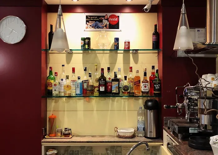 都耶贾迪尼酒店 2*