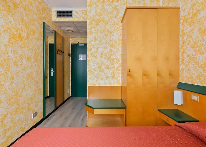 Ginosi Arizona Milaan