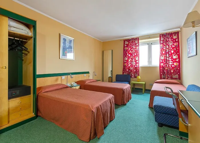 Ginosi Arizona Hotel Milaan