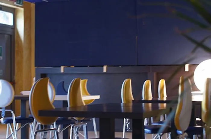 New Generation Chic Sempione Milán