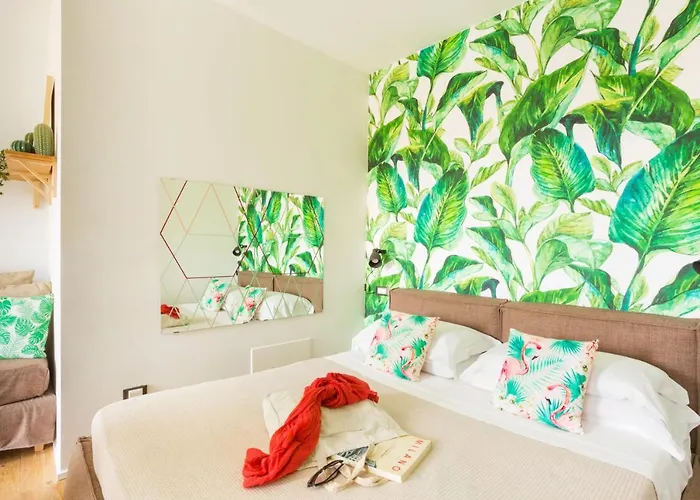 Duomo Views, Light, Jungle-inspired With Terrace *