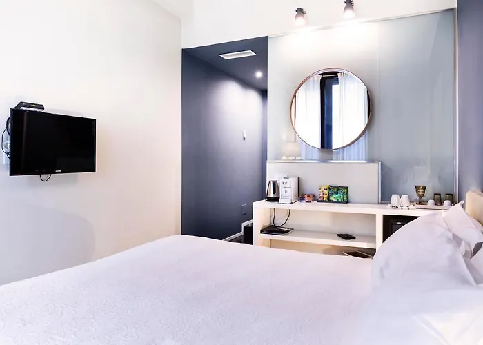 Bc Maison Bed&cafe 4* ミラノ