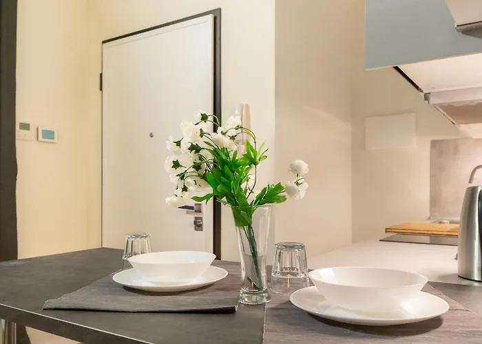 Alessia's Building- Affori Fn