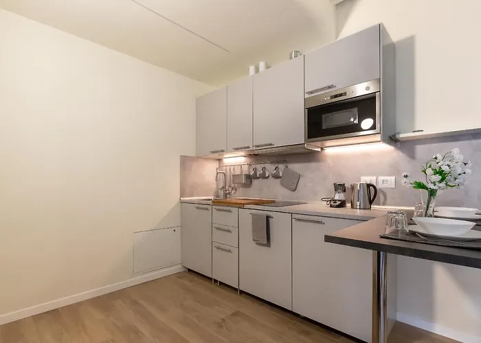 アパート Alessia's Building- Affori Fn ミラノ