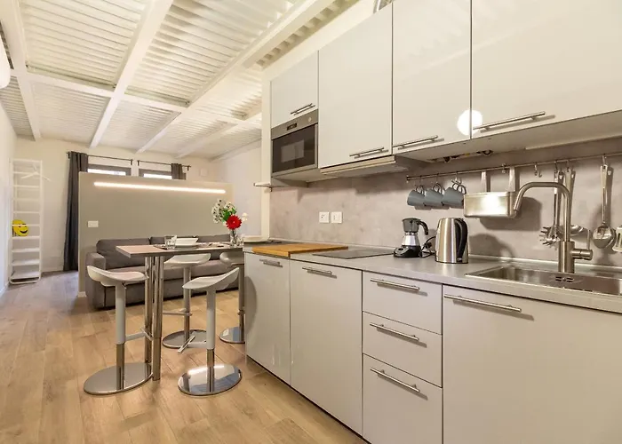 Alessia's Building- Affori Fn ミラノ