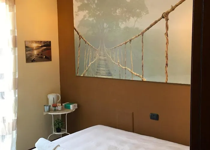 Rutilia22 Panzió Milánó