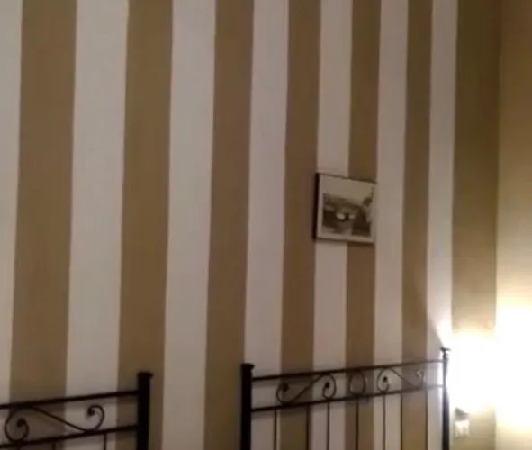 Vintage Ξενοδοχείο *