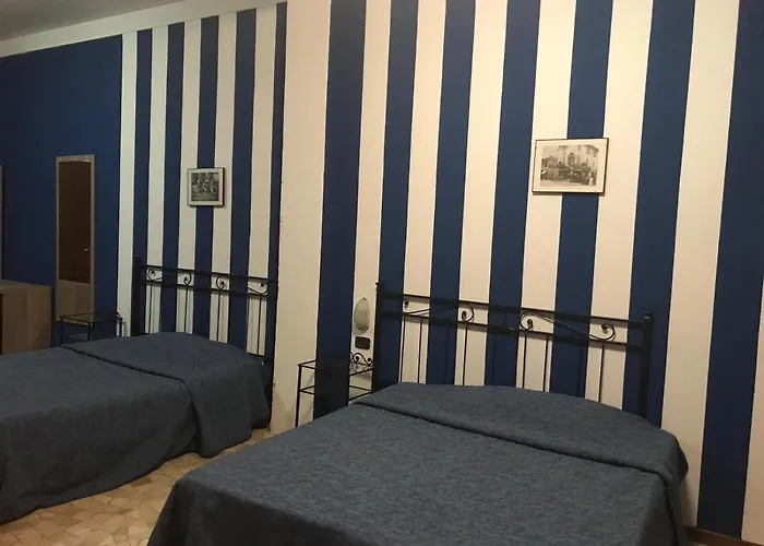 Vintage Ξενοδοχείο *