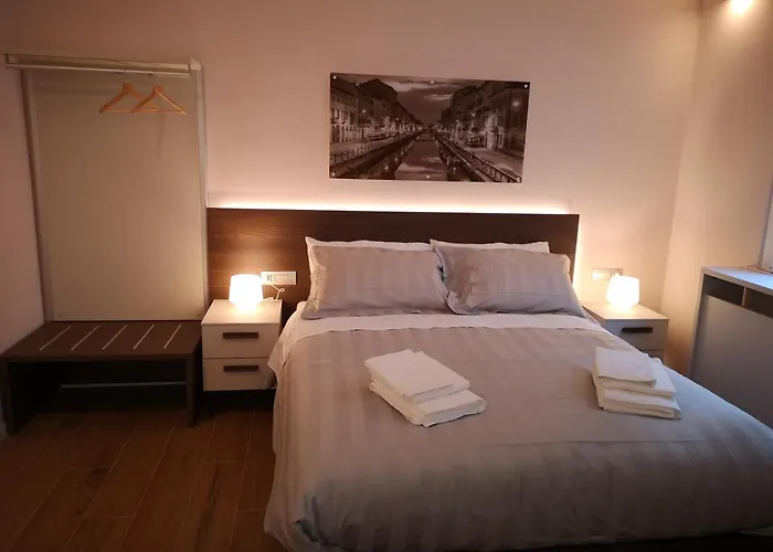 2 Navigli Nocleg ze śniadaniem