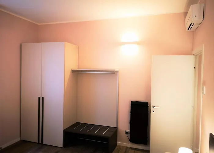 Bed & Breakfast 2 Navigli 4*