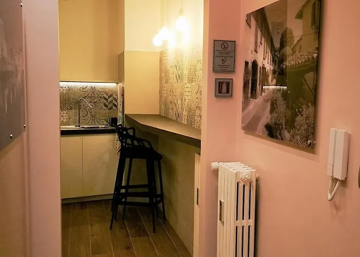 Bed & Breakfast 2 Navigli 4*