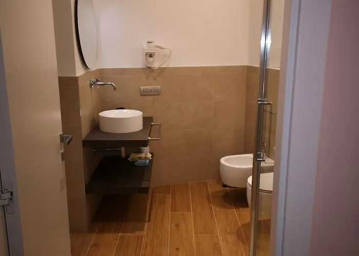 Bed & Breakfast 2 Navigli 4*