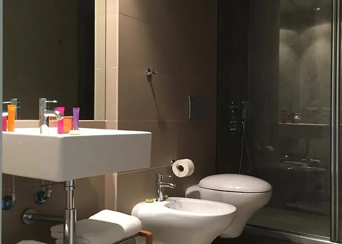 דירה Corso - New Building מילאנו