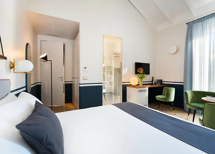 ホテル Velvet Grey Boutique 3*