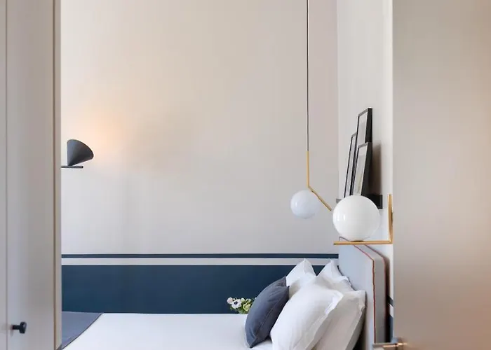Velvet Grey Boutique 3* Mediolan