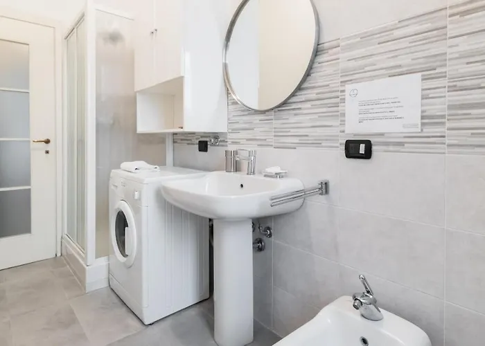 Lägenhet Italianway Easy - Cristoforo Colombo 1 *