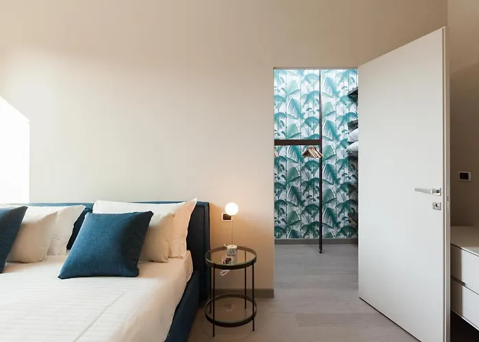 Easyhomes-duomo & Apartment *