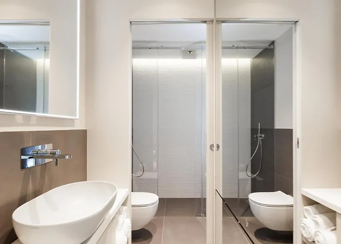 Easyhomes-duomo & アパート