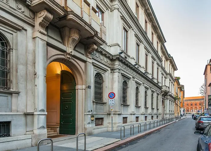 Easyhomes-duomo & アパート