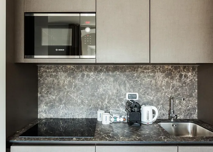 アパート Easyhomes-duomo &