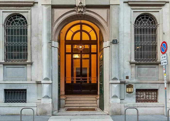 Easyhomes-duomo & ミラノ