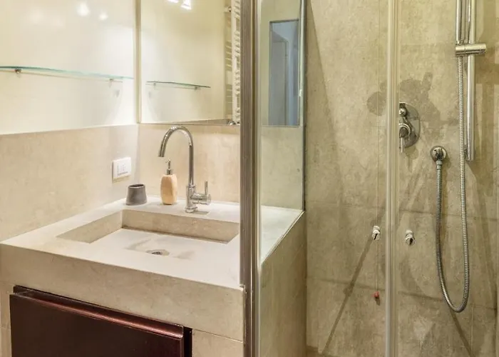 Lejlighed Bright And Cozy In Isola District - Marco Polo *