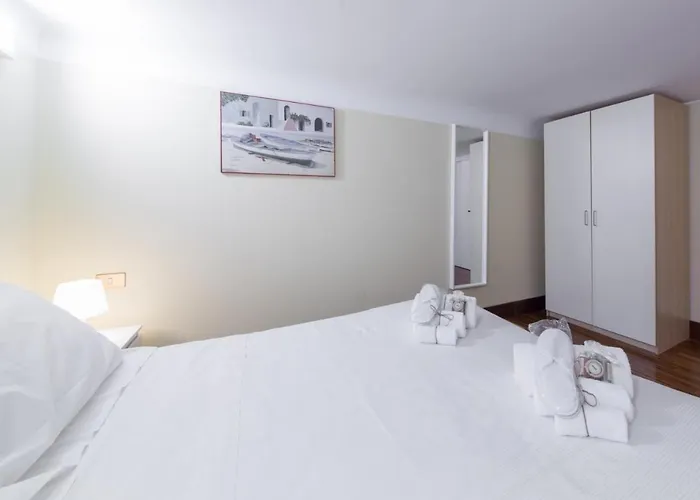 Apartament Loft In Navigli District With Jacuzzi & Sauna - Papiniano Mediolan