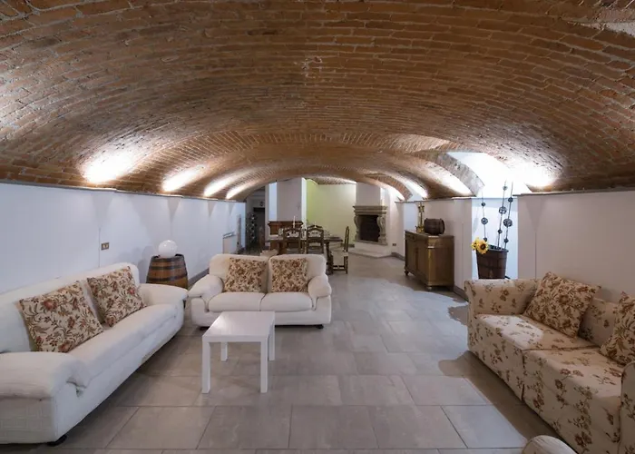 Loft In Navigli District With Jacuzzi & Sauna - Papiniano *