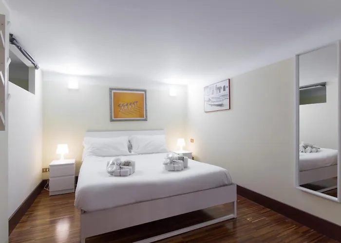 Loft In Navigli District With Jacuzzi & Sauna - Papiniano Apartament