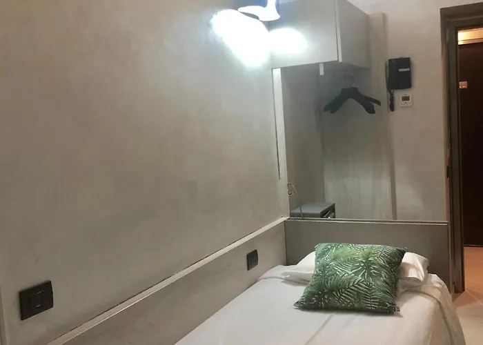 伯尔扎诺酒店 米兰