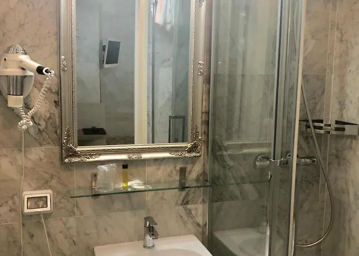 伯尔扎诺酒店 酒店 3*