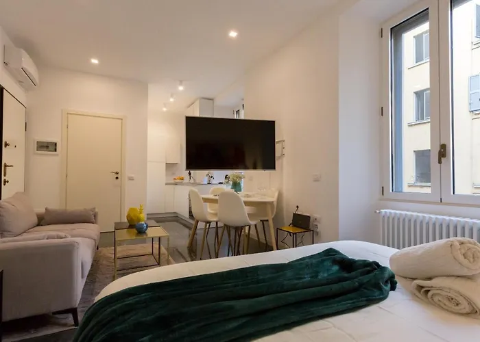 帕拉兹阿里亚精品公寓