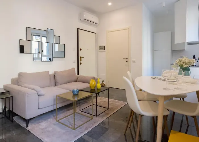 帕拉兹阿里亚精品公寓 *