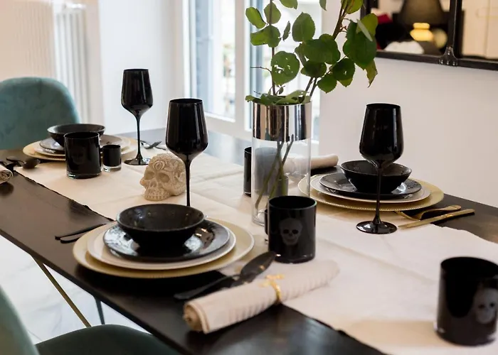 帕拉兹阿里亚精品公寓 酒店