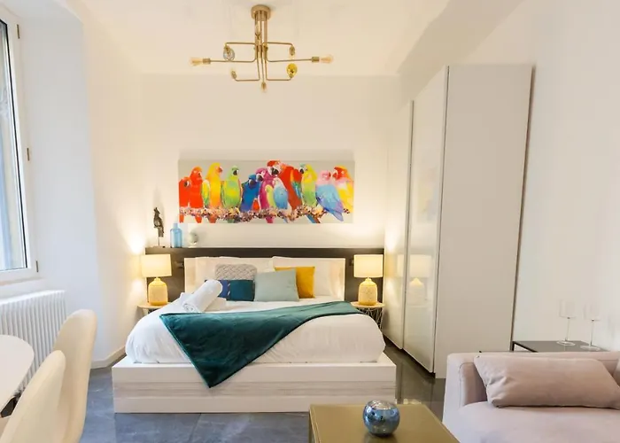 帕拉兹阿里亚精品公寓 酒店