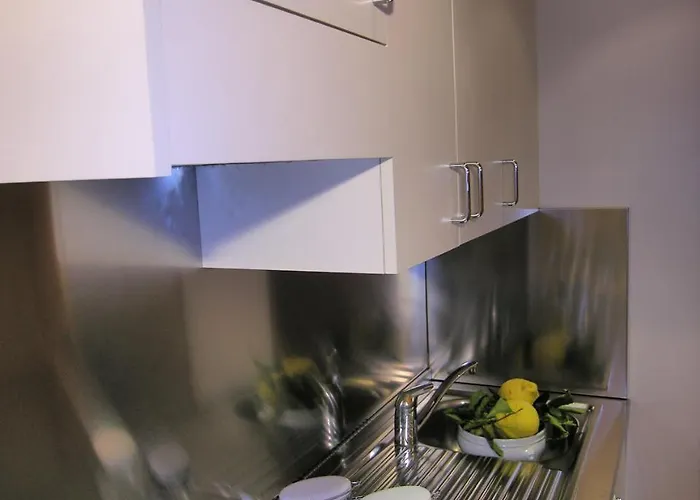 Apartment Borgonuovo Uno Mailand