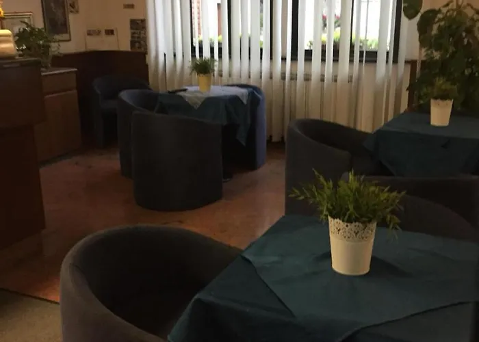 Catalani E Madrid Hotel Milano