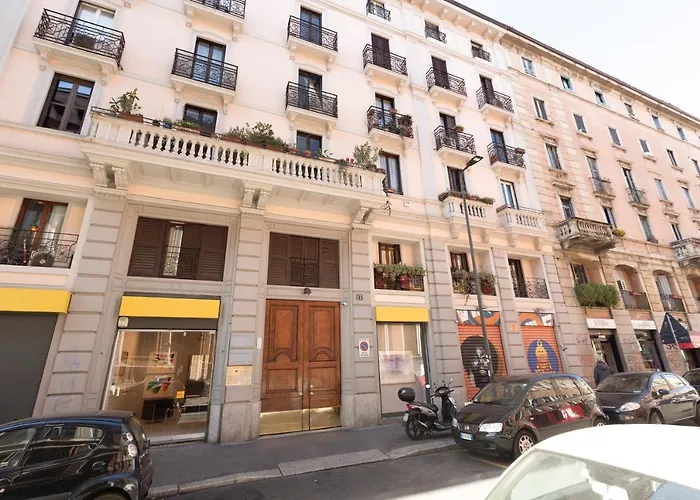 Guesthost - Corso Buenos Aires Colourful Flat Apartment *