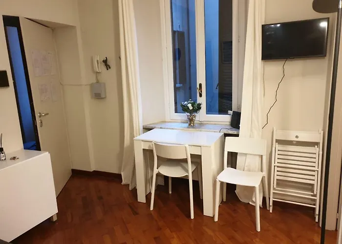 Kibilu - Via Dell'unione - Centre - Duomo Milán