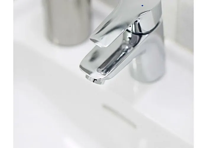 Taking A Walk In The Beating Heart Of Navigli * 밀라노