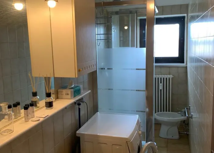 Kibilu - Fiera Milano, Vicinanze Rho, Linea Rossa Qt8