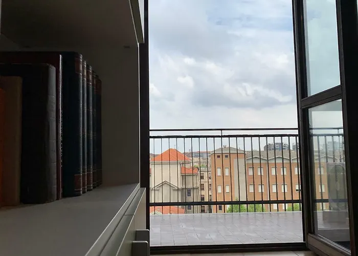 Kibilu - Fiera Milano, Vicinanze Rho, Linea Rossa Qt8 *